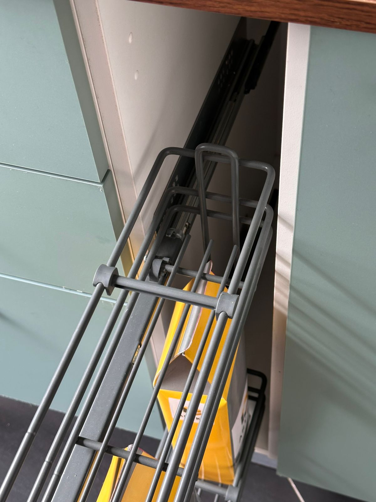 Porte bouteille encastrable en fil -15 cm